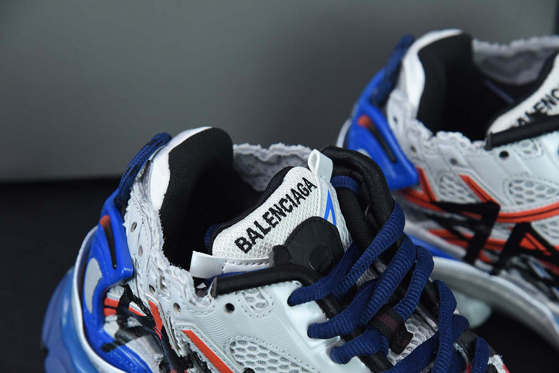 Ba*len*cia*ga runner sneaker