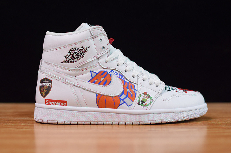 air jordan 1 & S*p*e retro high og "perforated" 555088-100