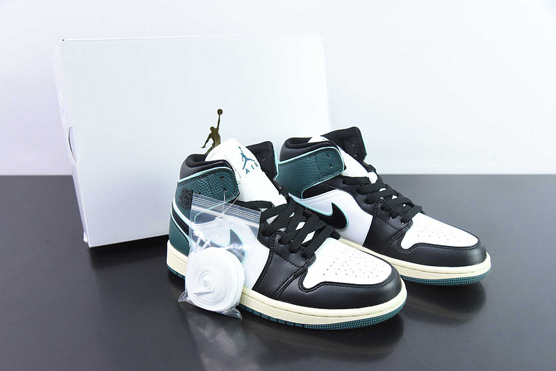 air jordan 1 mid "white/black/oxidized green" fq7818-100