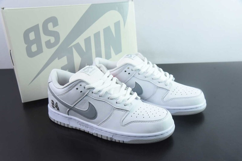 nike x Svp*me sb dunk low 