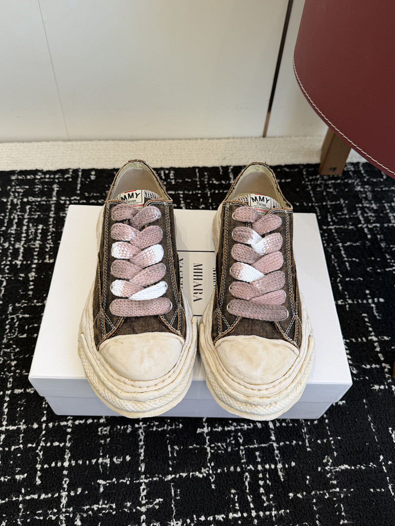 Ma1s0n mihara yasuhiro sneaker