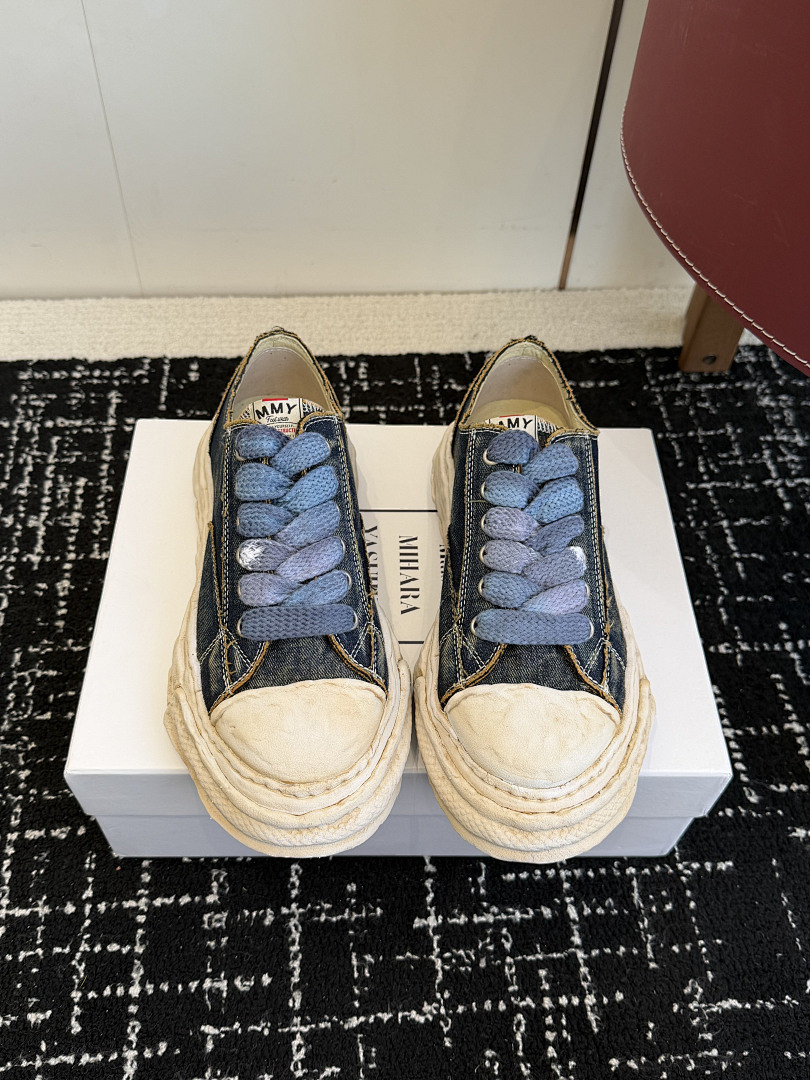 Ma1s0n mihara yasuhiro sneaker