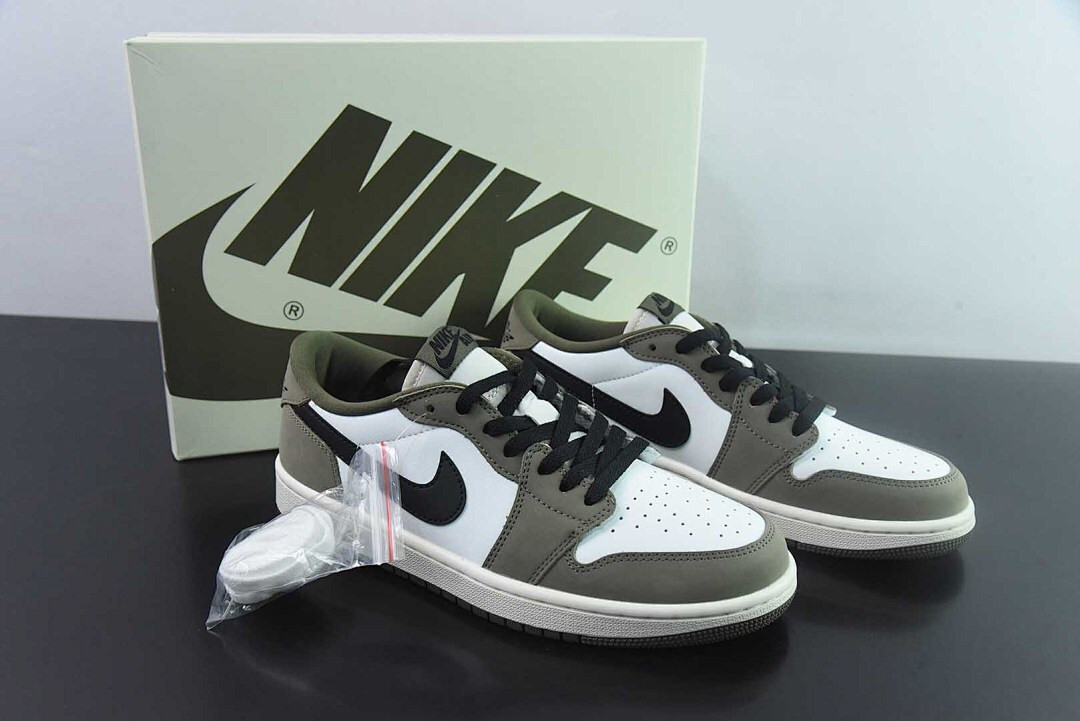 Air Jordan 1 Low OG “Medium Olive” HQ6998-200