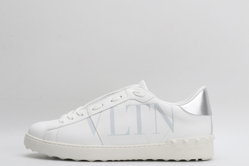 valentino garavani sneaker